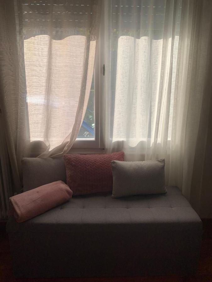 Petra'S House Apartment Florina Luaran gambar